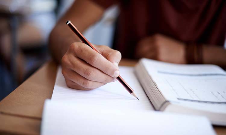 Sindh consider lowering minimum pass per cent to qualify MDCAT 