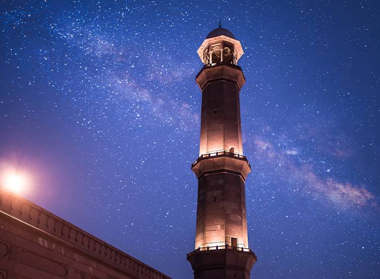 Pakistani Professor Wins ‘Muslim Noble Prize’