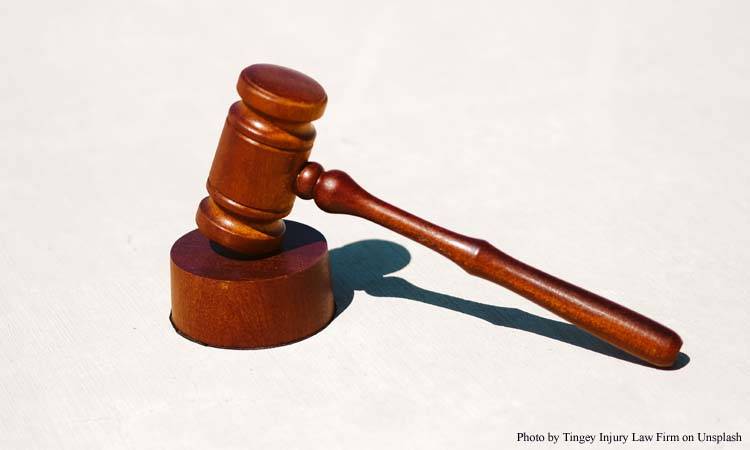 SHCC imposes penalties of PKR 940,000 on quacks