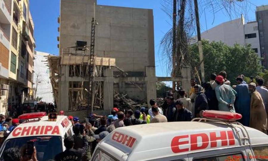 One dead, many injured as building collapsed in Karachi