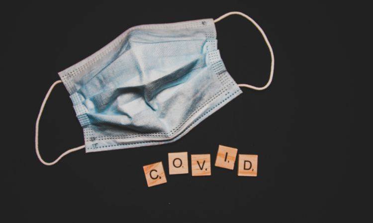 COVID-19 positivity rate surpasses 39% in Karachi