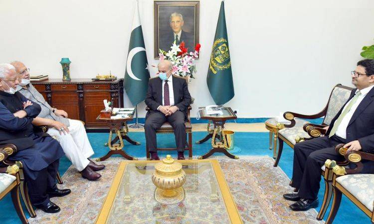 PM Shahbaz takes notice of shortage of life-saving drugs