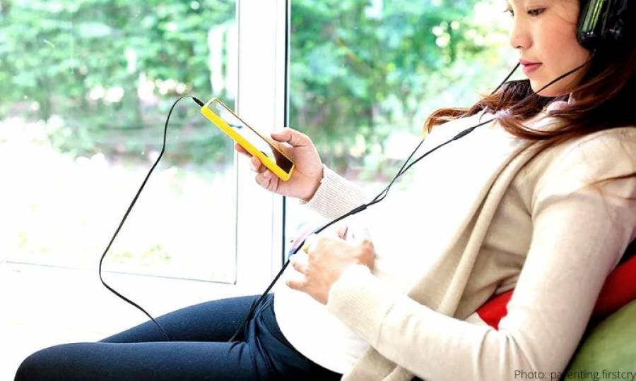 Monitor your unborn child via smartphone