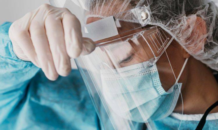 Coronavirus claims 175 healthcare workers' lives in Pakistan