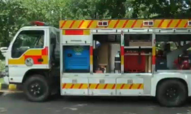 PDMA hands over 17 latest equipment to DG Rescue 1122 