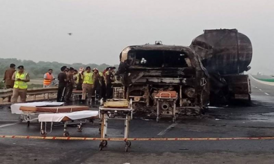 20 dead in bus and oil tanker collision 