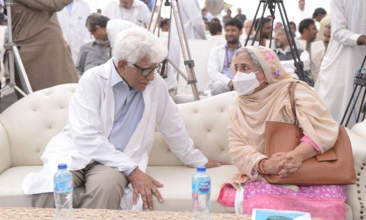 Azra Pechuho takes a gibe at doctors, YDA demands apology 