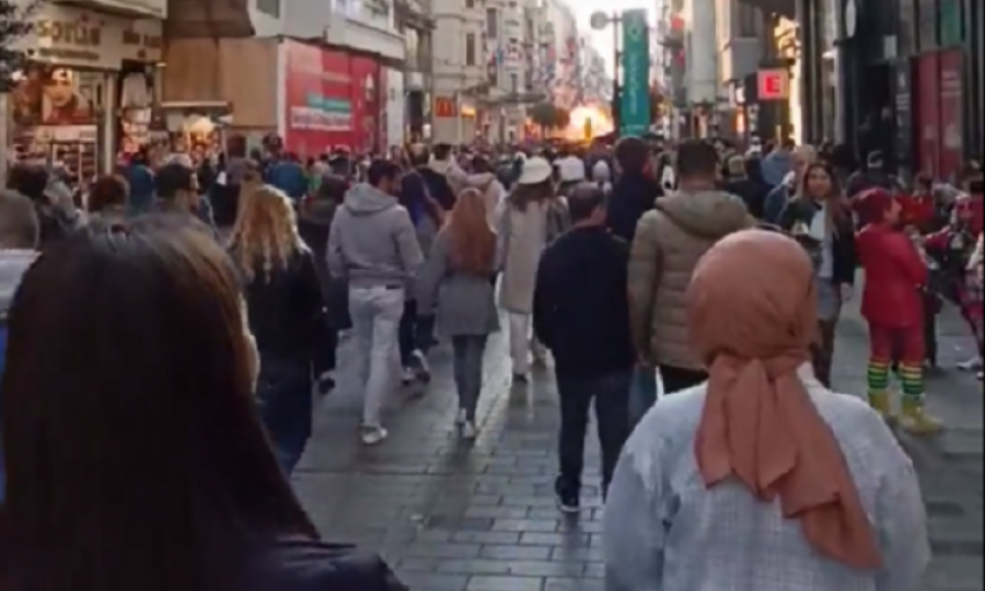 Blast at Taksim square, several injured