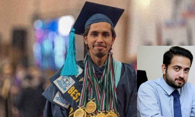 IT Minister awards MBBS topper Waleed Malik with shield