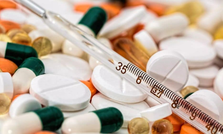 Federal Ministry demands opening LCs to curb medicine shortage