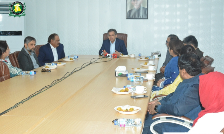 JSMU Alumni donate equipment worth Rs 2 crore to JPMC 