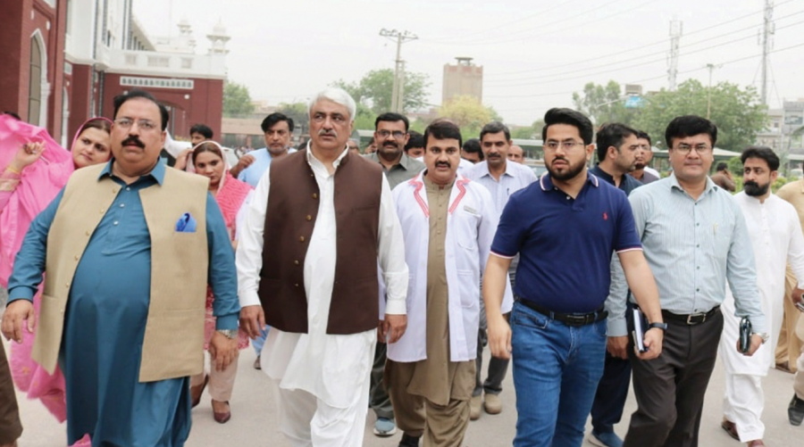 Health dept, JICA discuss new complex at Children’s Hospital Multan