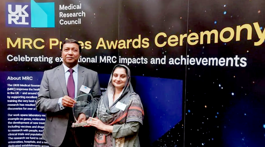KU researchers win UK team impact award