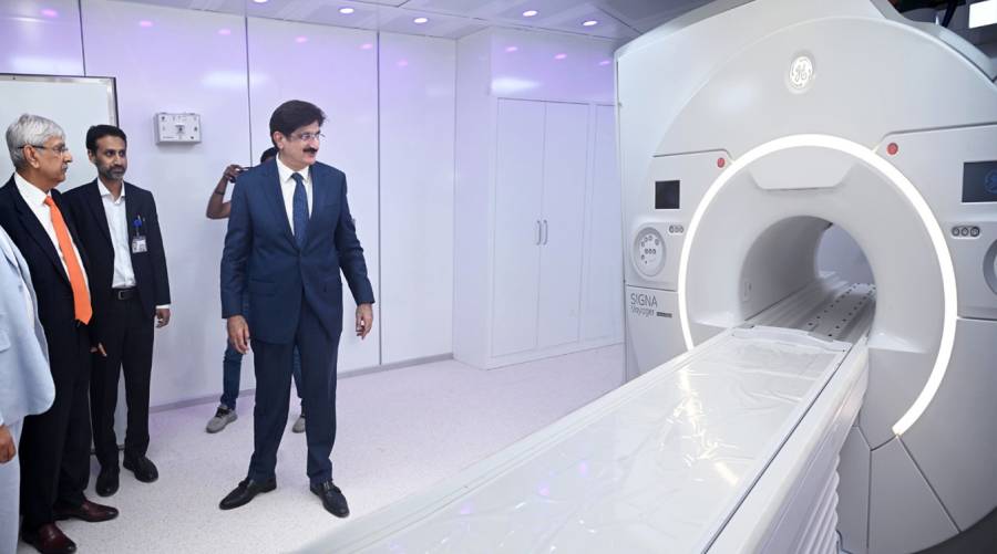 Sindh CM inaugurates Dow University's MR LINAC Cancer Center in Karachi