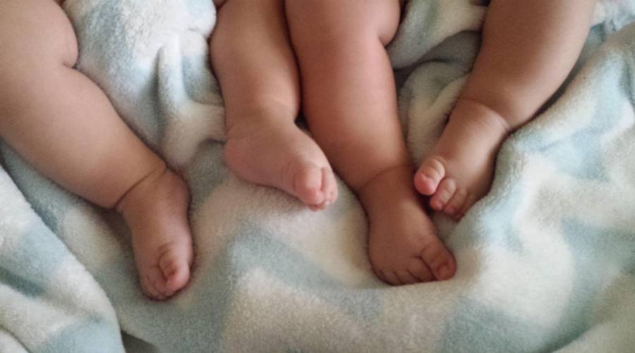 Father alleges Karachi hospital withheld newborn twin; baby later found at NICH