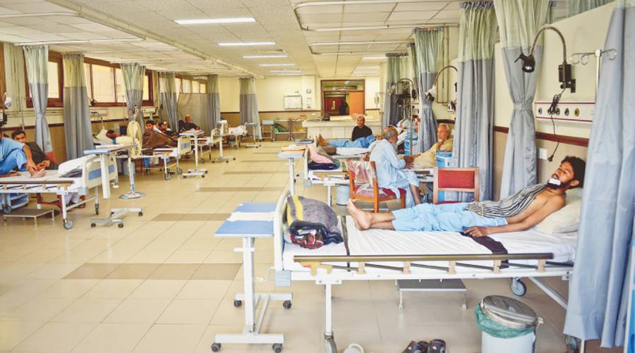 Karachi sees 50% surge in road accident cases, hospitals overwhelmed