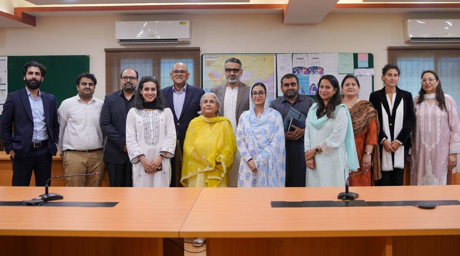 Sindh health minister signing MoU for AI-enabled ultrasound devices to enhance maternal care services in rural districts