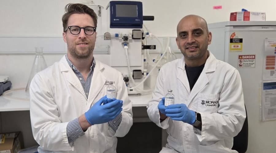 Scientists create virus cocktail that kills deadly superbugs