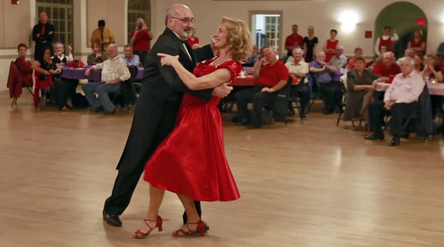 Creative hobbies like tango dancing, painting, and gaming help slow brain ageing and boost cognitive health, study finds.