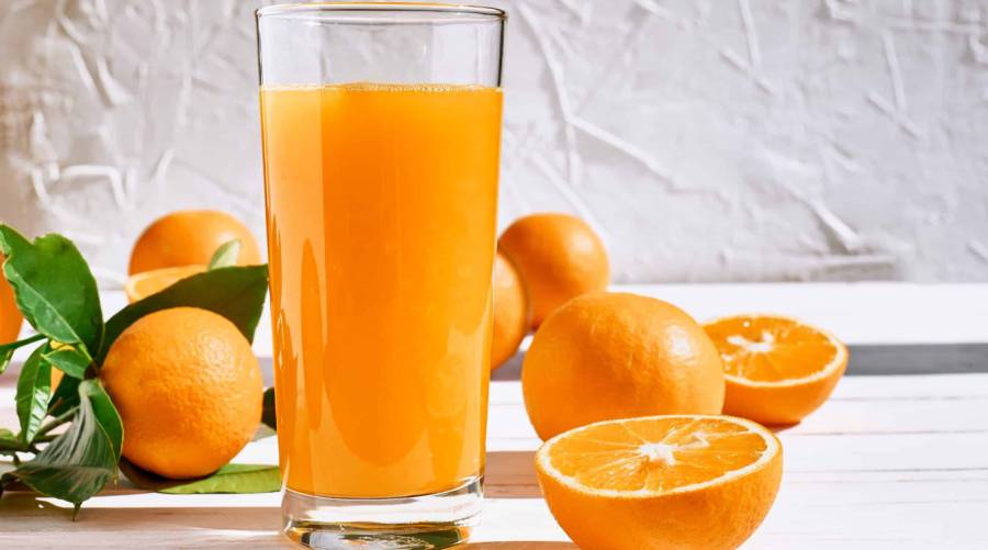 Orange juice and oranges linked to heart health through reduced inflammation and blood pressure.