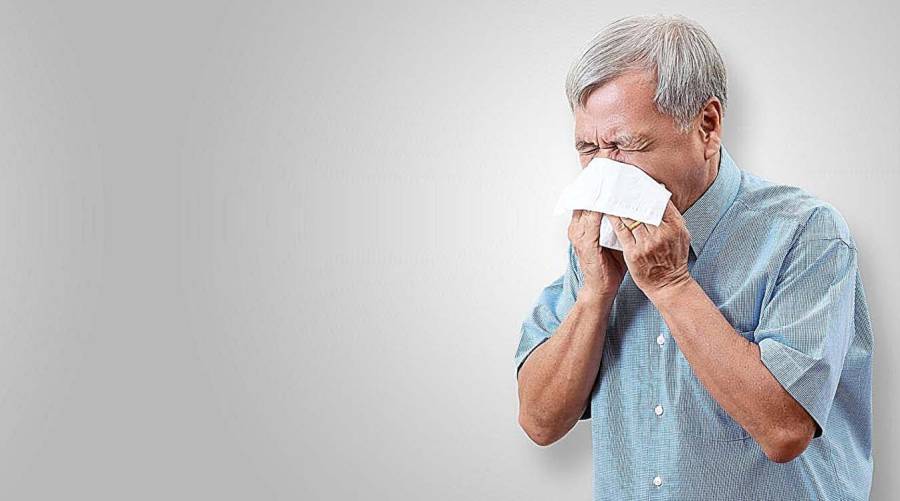 New study reveals how aging lungs trigger dangerous inflammation in elderly flu and COVID patients.