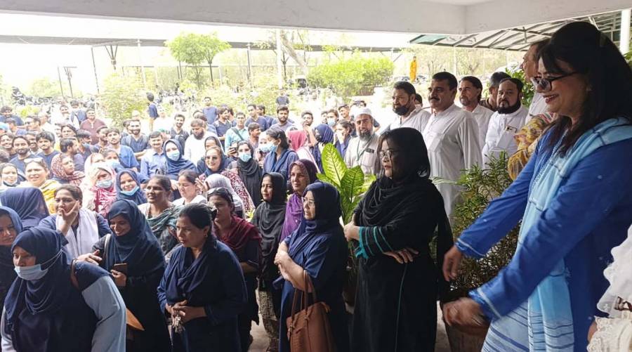 JPMC nurses protest against disputed promotion decisions at Jinnah Postgraduate Medical Centre in Karachi.