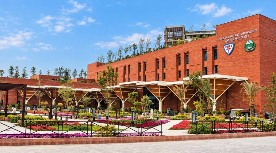 Pakistan Kidney and Liver Institute in Lahore, where two additional liver transplants were performed on October 12 and 13.